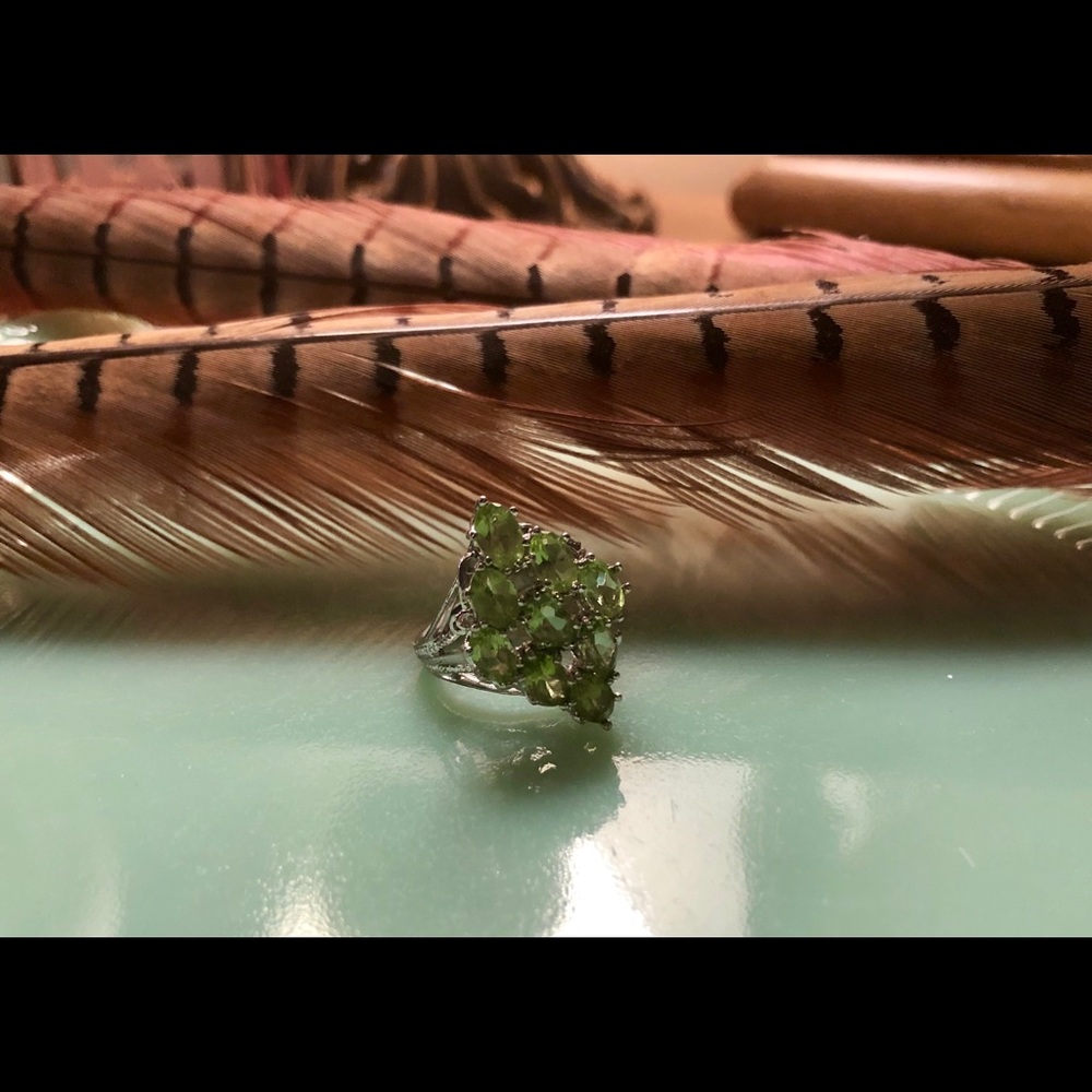 Signed Seta Sterling Peridot Ring - image 1